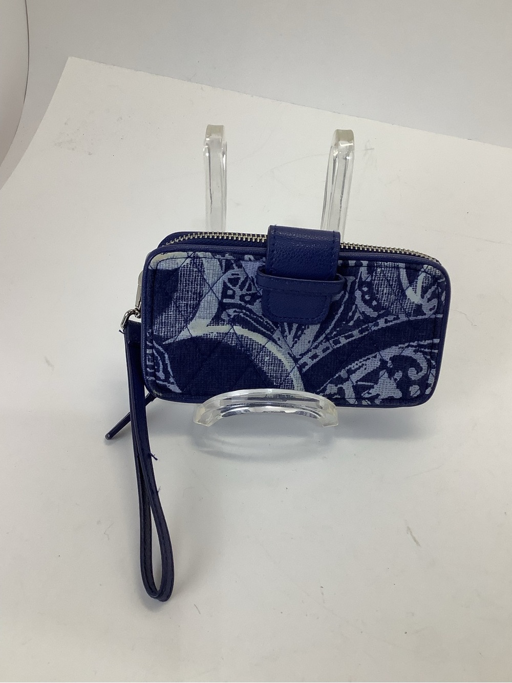 Vera Bradley‎ Paisley Navy Zip Around Wristlet Wallet